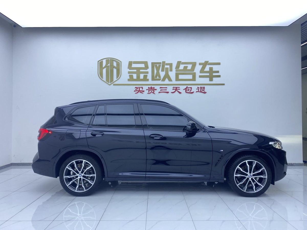 寶馬 寶馬X3  2022款 改款 xDrive30i 領(lǐng)先型 M曜夜套裝圖片