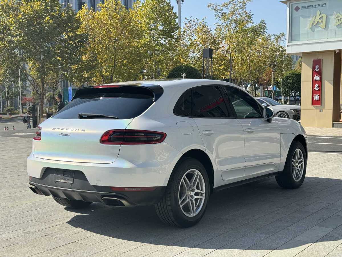 保時(shí)捷 Macan  2016款 Macan 2.0T圖片