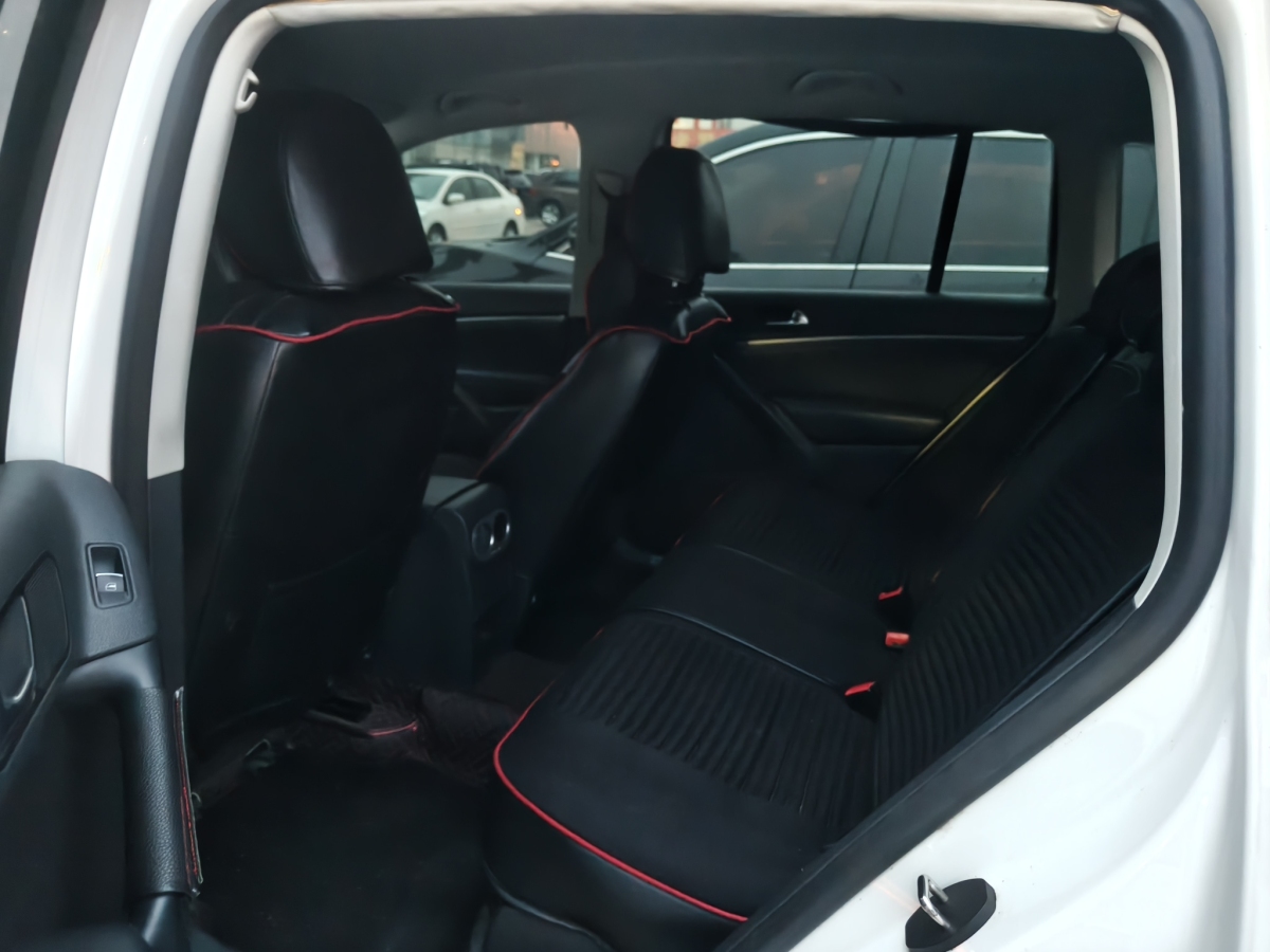 大眾 途觀  2013款 1.8TSI 自動兩驅(qū)舒適版圖片