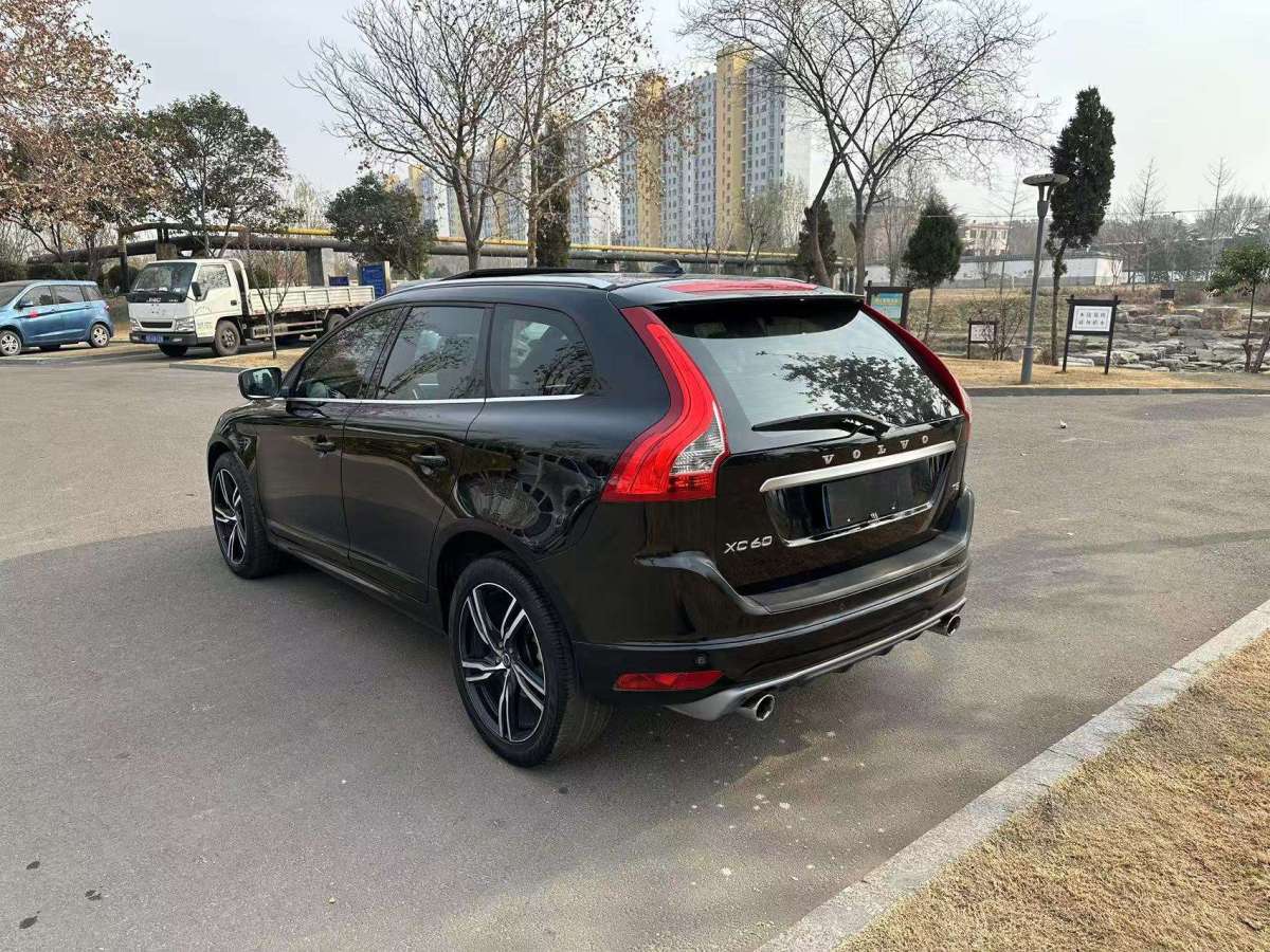 沃爾沃 XC60  2017款 T5 AWD 個性運動升級版圖片