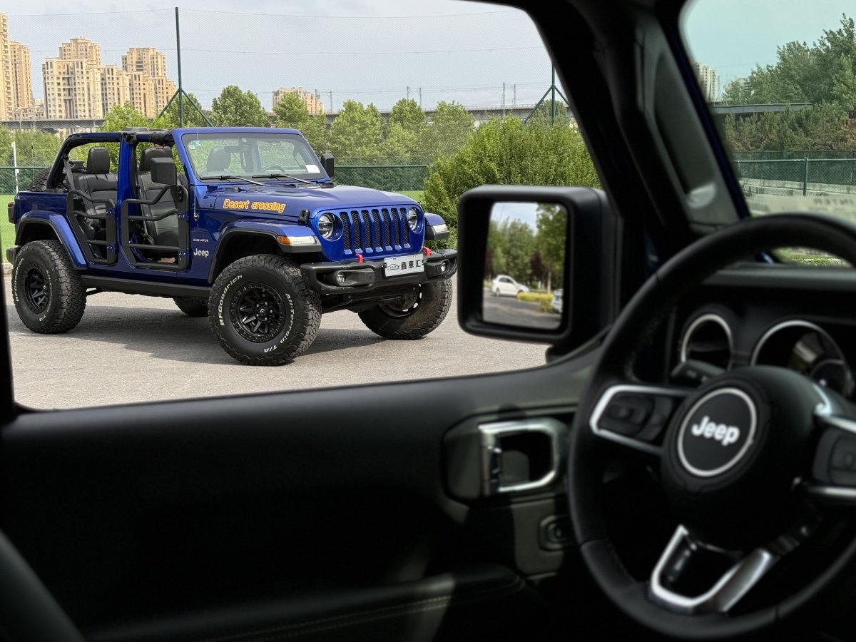 Jeep 牧馬人  2019款 2.0T Sahara 四門版 國VI圖片