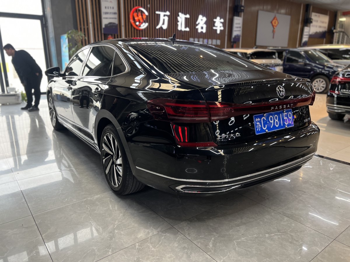 大眾 帕薩特  2022款 330TSI 豪華版圖片