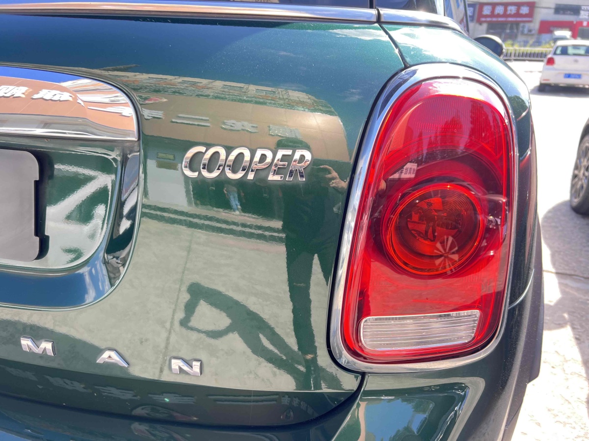 MINI COUNTRYMAN  2017款 1.5T COOPER ALL4 非常假日版 英倫綠圖片