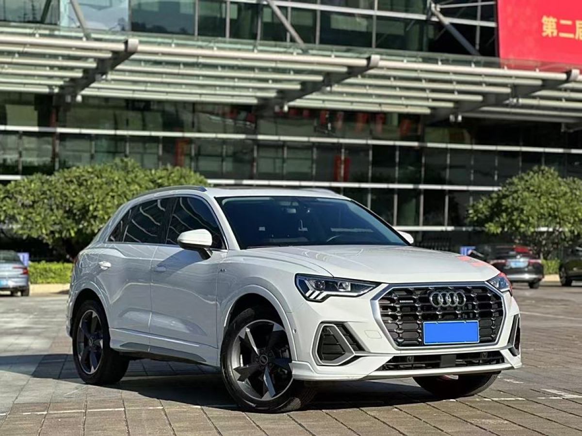 奧迪 奧迪Q3  2019款  35 TFSI 時尚動感型圖片