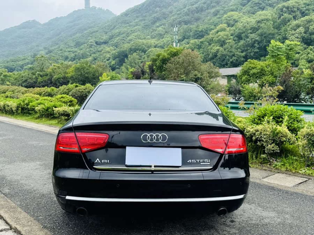 奧迪 奧迪A8  2013款 A8L 45 TFSI quattro專享型圖片