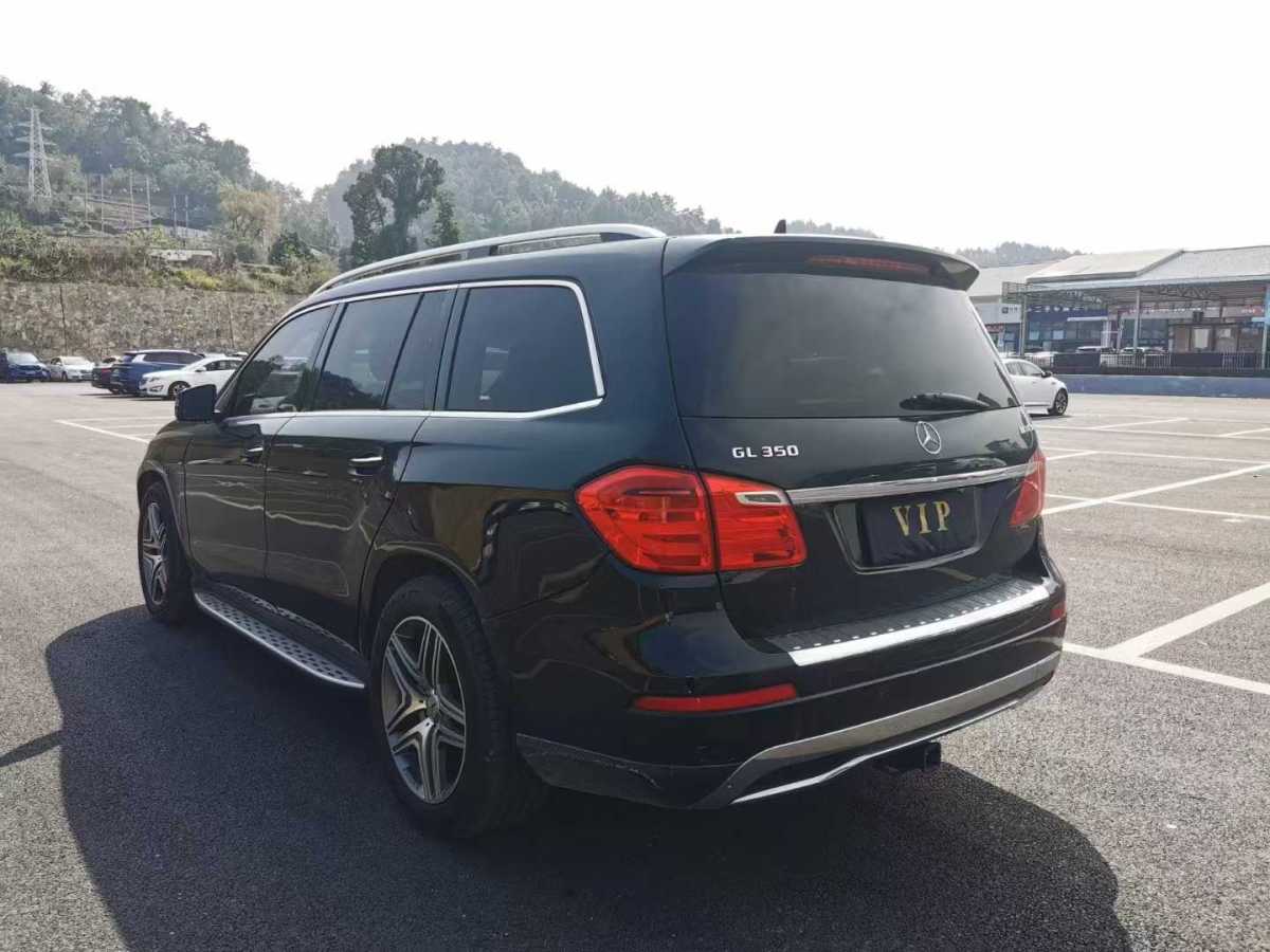 2013年4月奔馳 奔馳GL級(jí)  2014款 GL 350 CDI 4MATIC