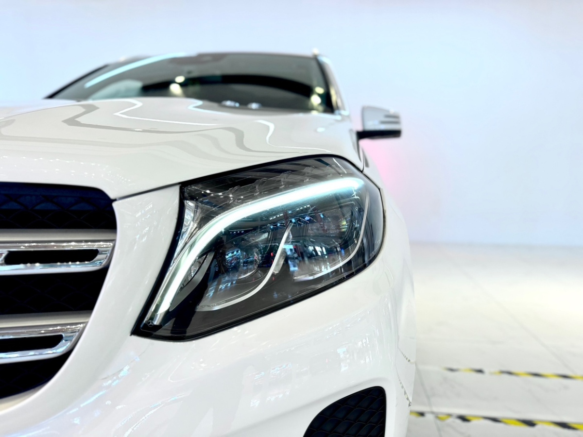 奔馳 奔馳GLS  2018款 GLS450 4MATIC 3.0T 美規(guī)版圖片