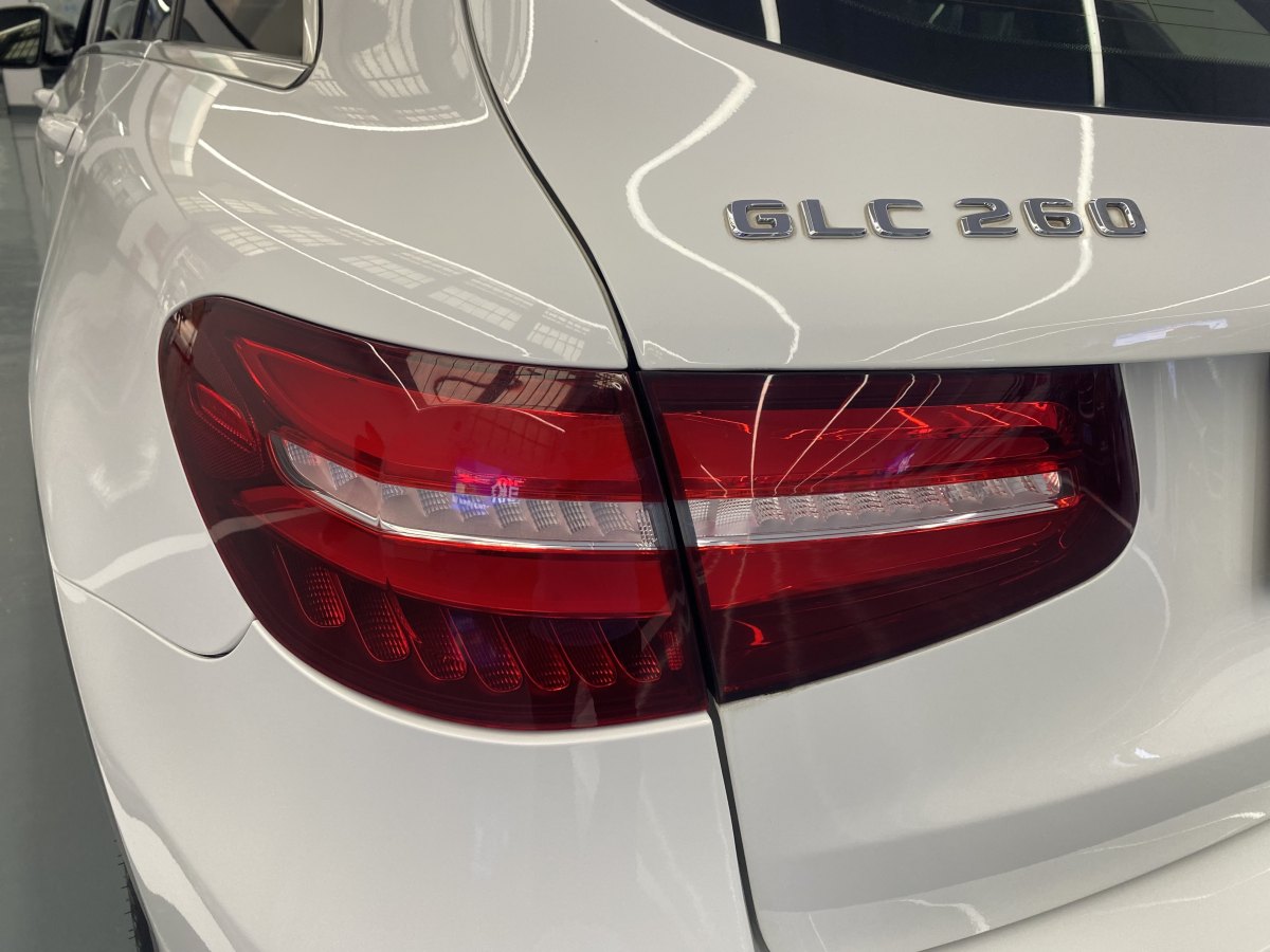 奔馳 奔馳GLC  2016款 GLC 260 4MATIC 豪華型圖片