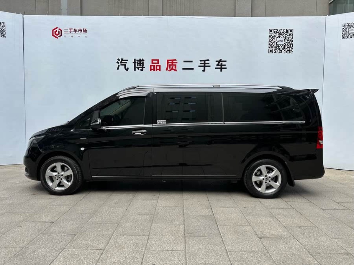 奔馳 威霆  2020款 2.0T 精英版 7座圖片