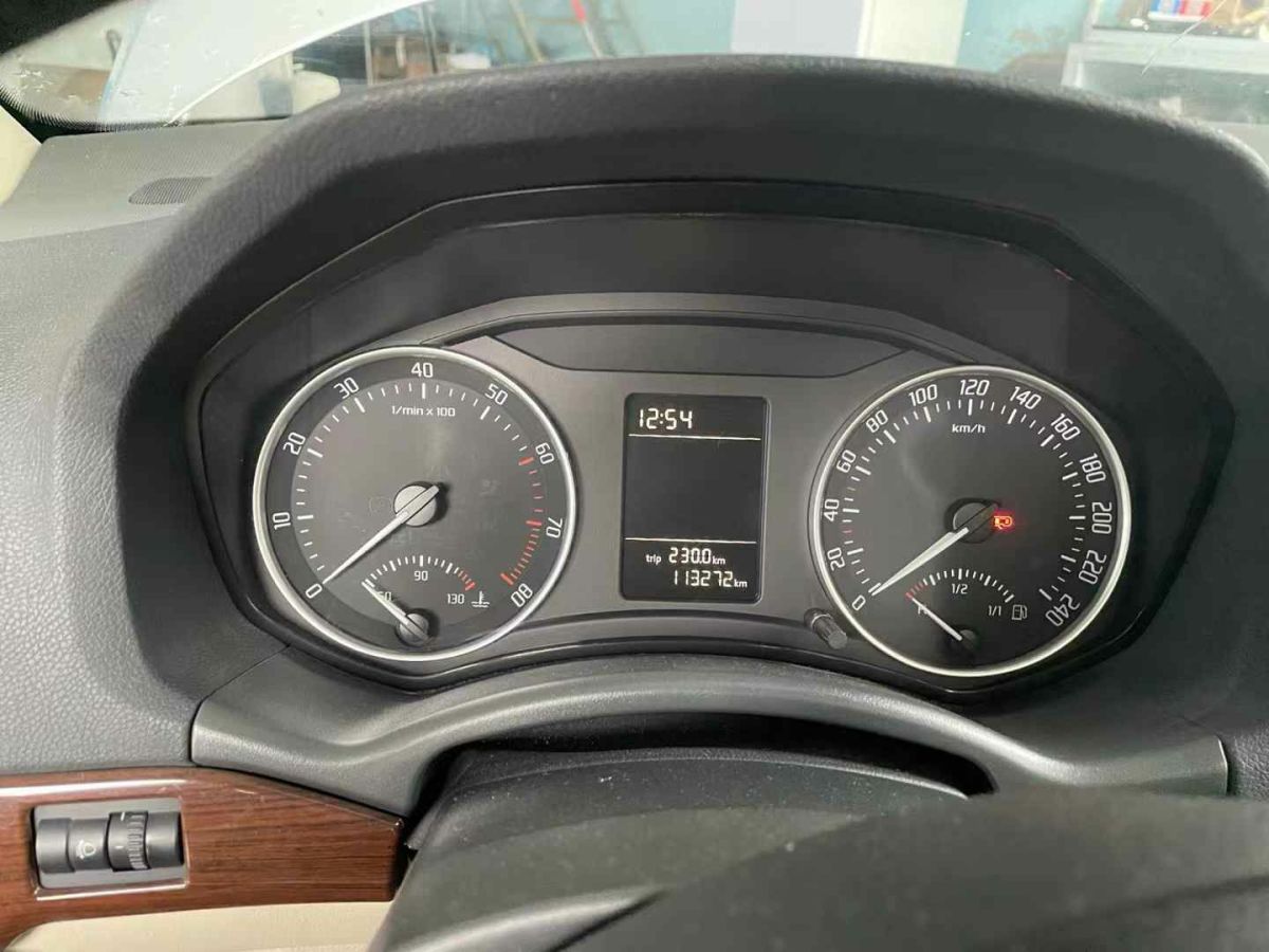 斯柯達 明銳  2014款 1.4TSI DSG逸俊版圖片