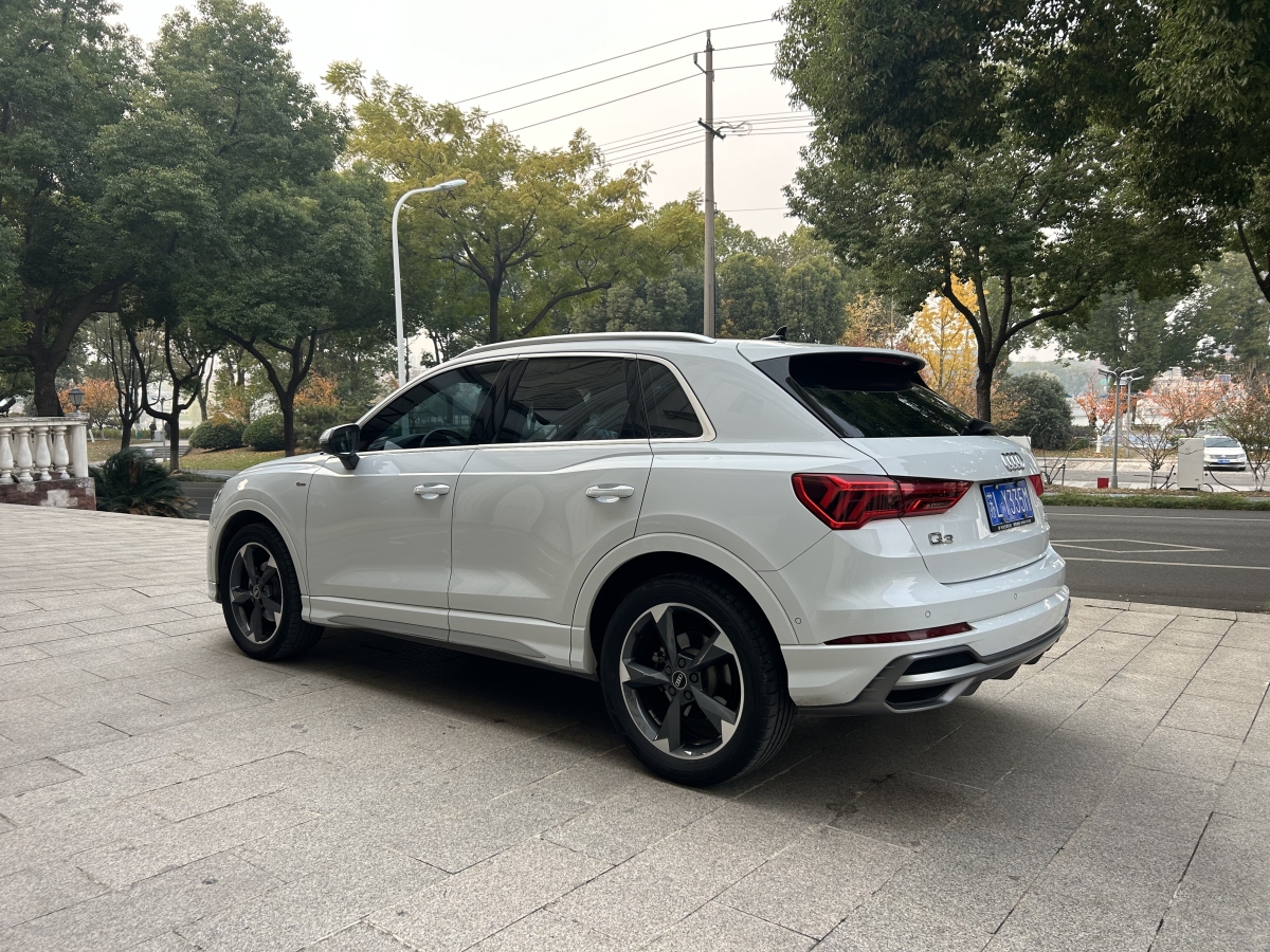 奧迪 奧迪Q3  2022款 35 TFSI 時尚動感型圖片