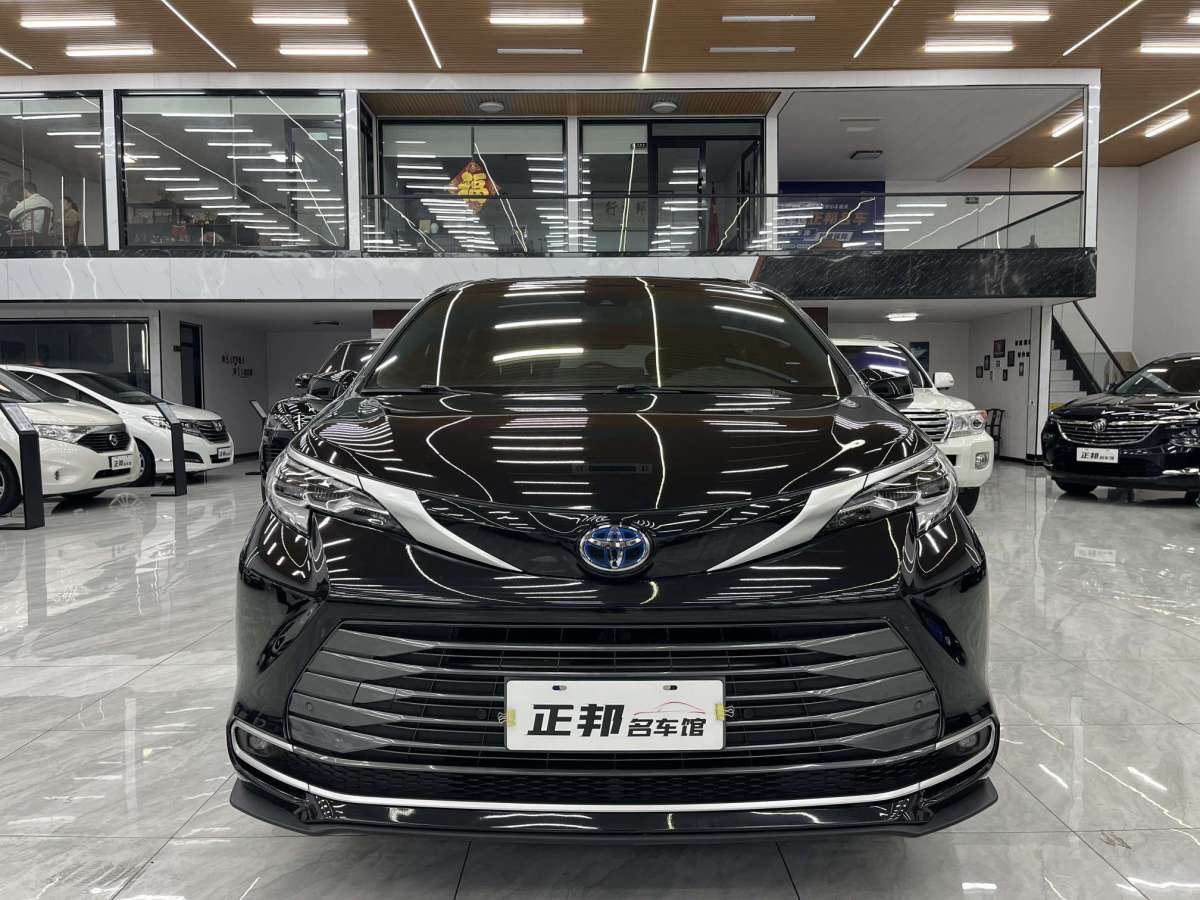 丰田 赛那SIENNA  2021款 2.5L混动 尊贵版图片