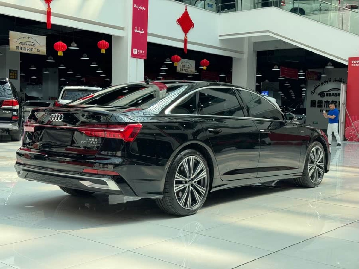 奧迪 奧迪A6L  2024款 55 TFSI quattro 尊享動感型圖片