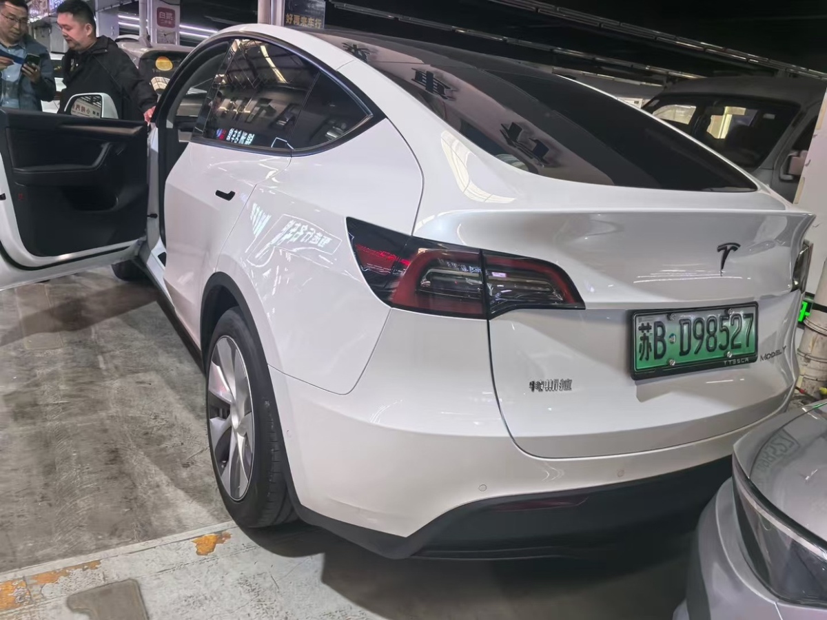 特斯拉 Model 3  2022款 改款 后輪驅(qū)動(dòng)版圖片