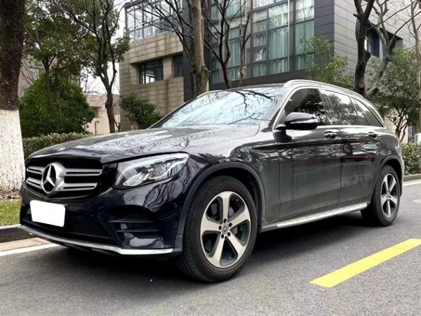 奔驰GLC级 2019款 GLC 260 4MATIC 豪华型