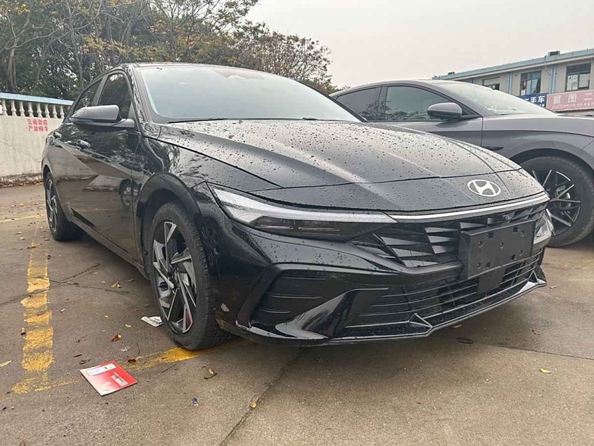 現(xiàn)代 伊蘭特  2023款 1.5L CVT GLS領(lǐng)先版圖片