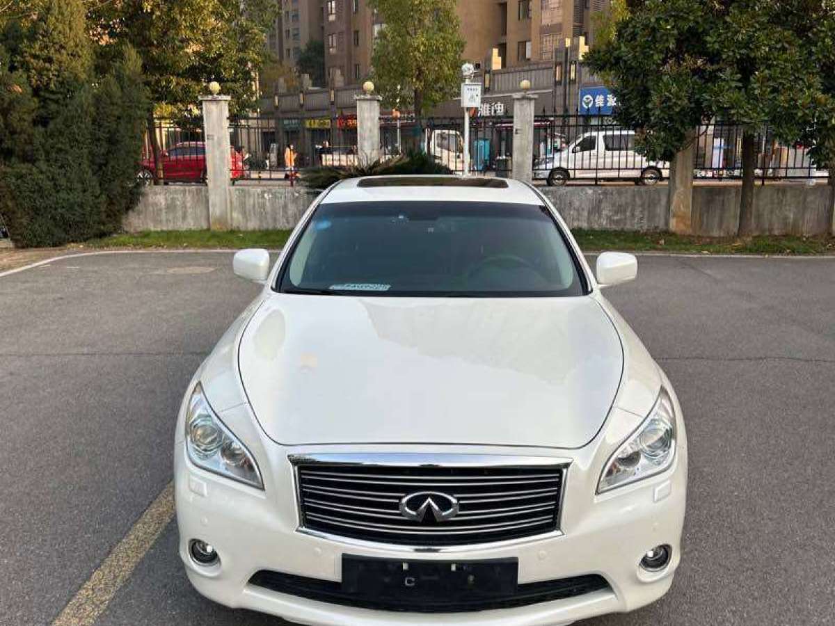 英菲尼迪 Q70  2013款 Q70L 2.5L 舒適版圖片