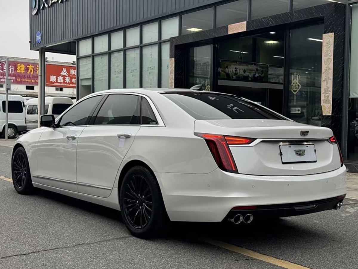 凱迪拉克 CT6  2020款 28T 領(lǐng)先超級(jí)巡航型圖片