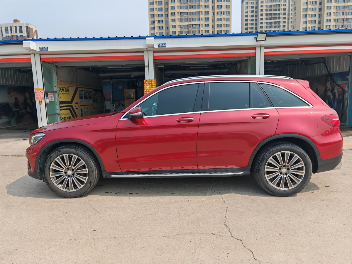 奔馳 奔馳GLC  2017款 GLC 260 4MATIC 動(dòng)感型圖片