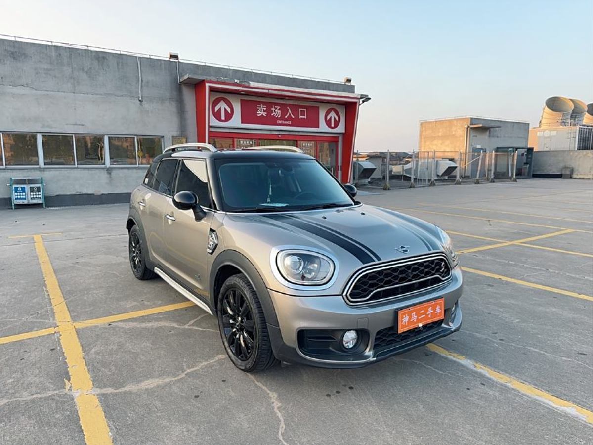 MINI COUNTRYMAN  2018款 2.0T COOPER S ALL4 經(jīng)典派圖片