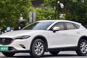 CX-4 馬自達(dá) 2.0L 自動兩驅(qū)藍(lán)天活力版