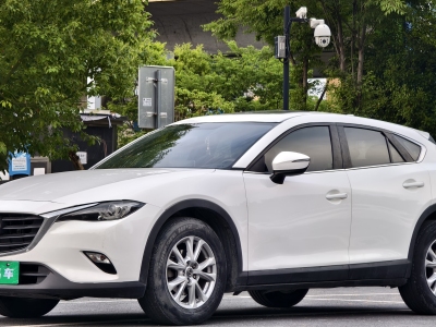 2017年10月 馬自達(dá) CX-4 2.0L 自動(dòng)兩驅(qū)藍(lán)天活力版圖片