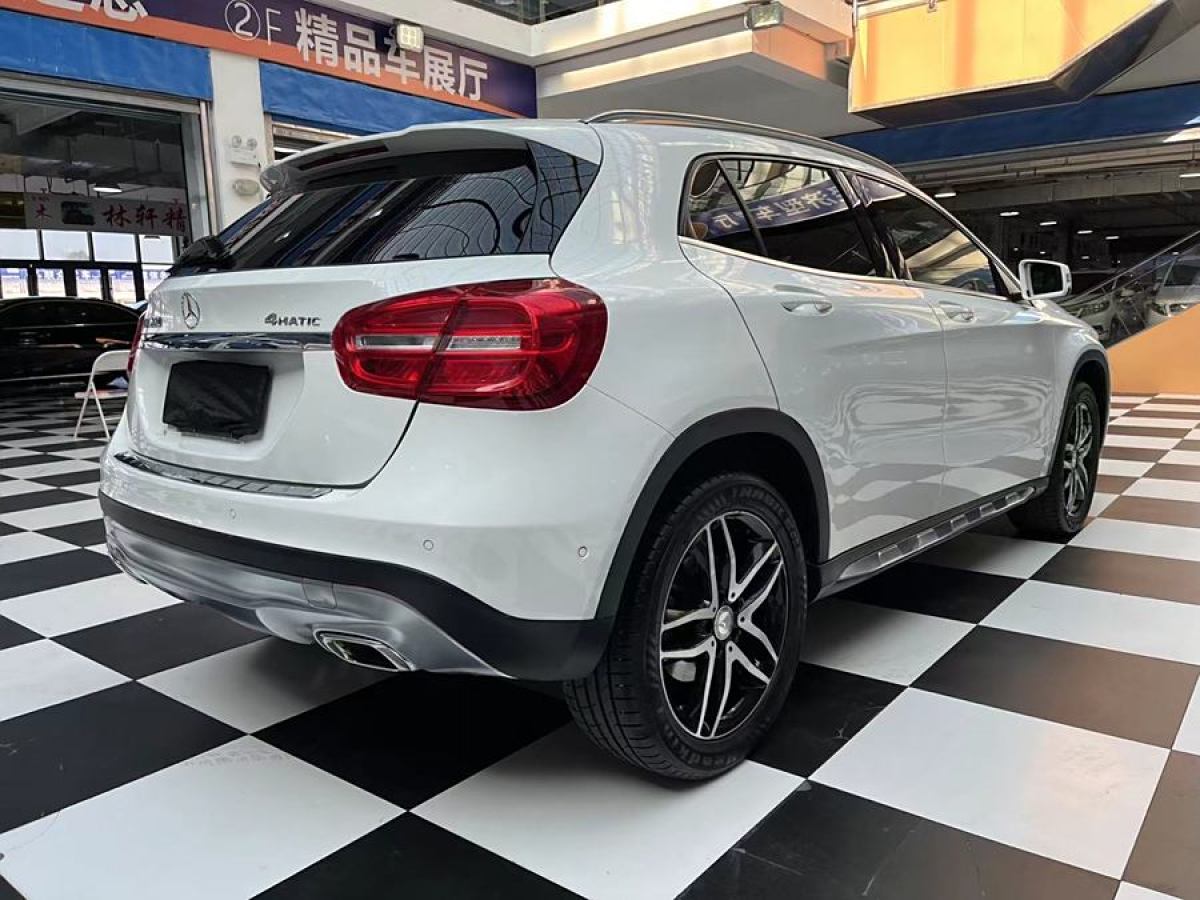 奔馳 奔馳GLA  2015款 GLA 220 4MATIC 時尚型圖片