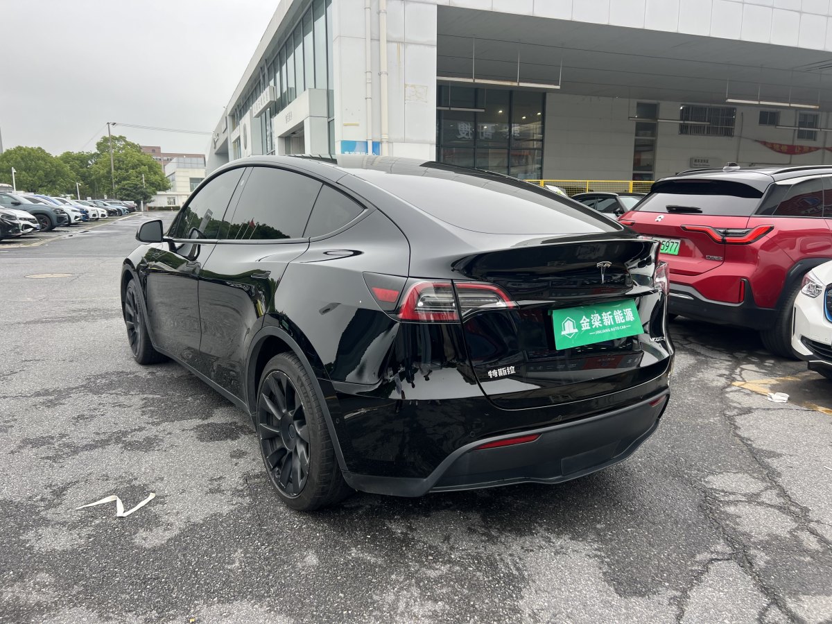 特斯拉 Model Y  2021款 改款 長續(xù)航全輪驅(qū)動版圖片
