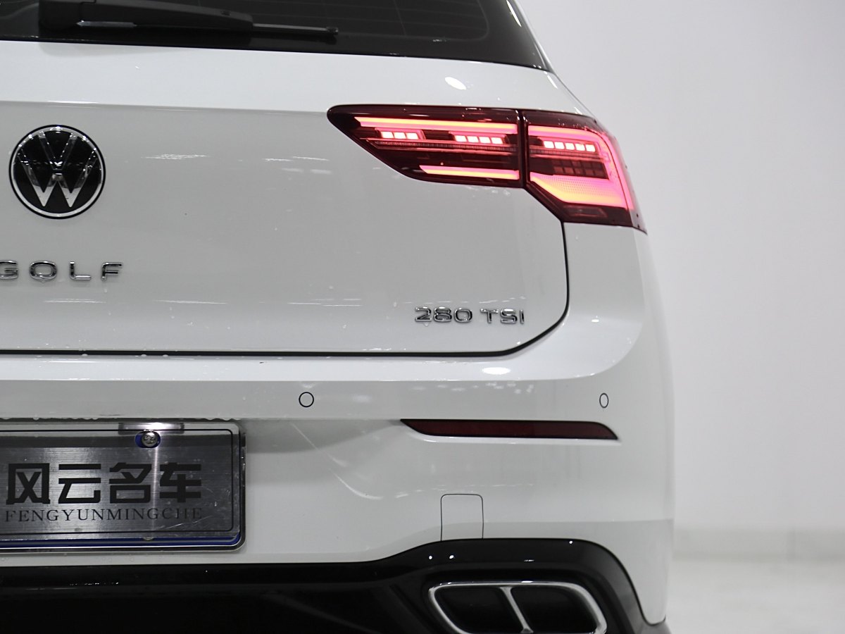 大众 高尔夫  2023款 改款 280TSI DSG R-Line Lite图片