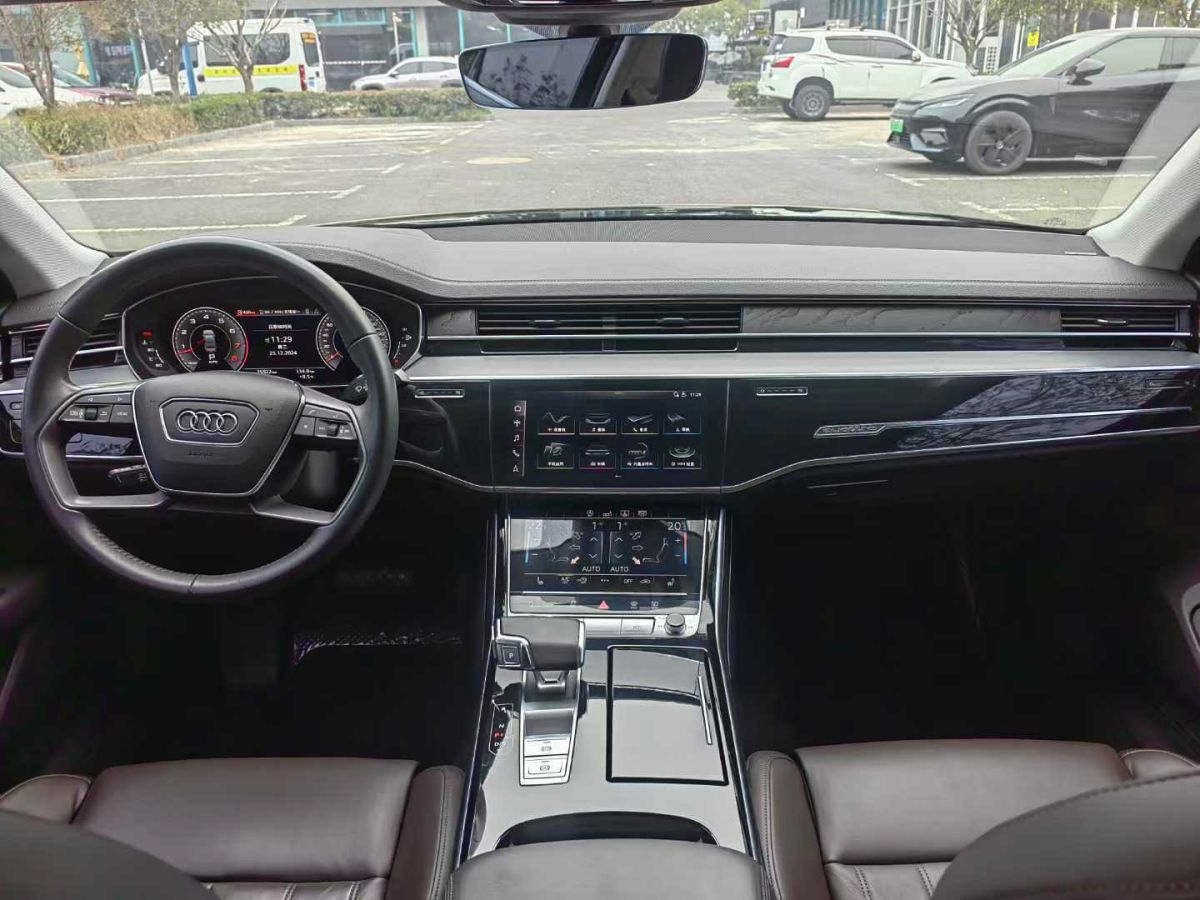 奧迪 奧迪S8  2020款 S8L 4.0TFSI quattro圖片