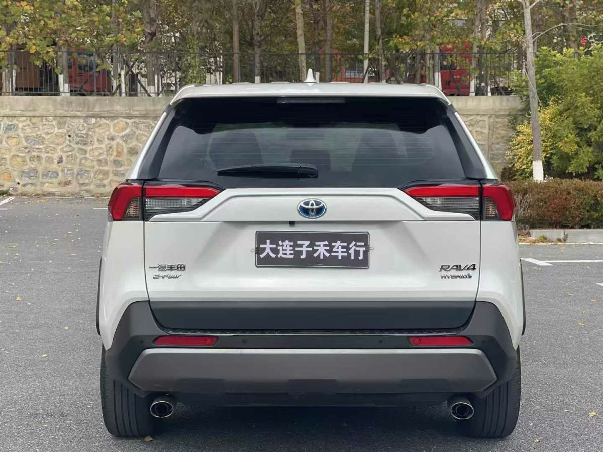 豐田 RAV4榮放  2023款 2.0L CVT四驅(qū)探險Plus版圖片