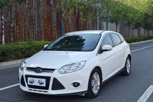 ?？怂?福特 兩廂 1.6L 手動(dòng)舒適型