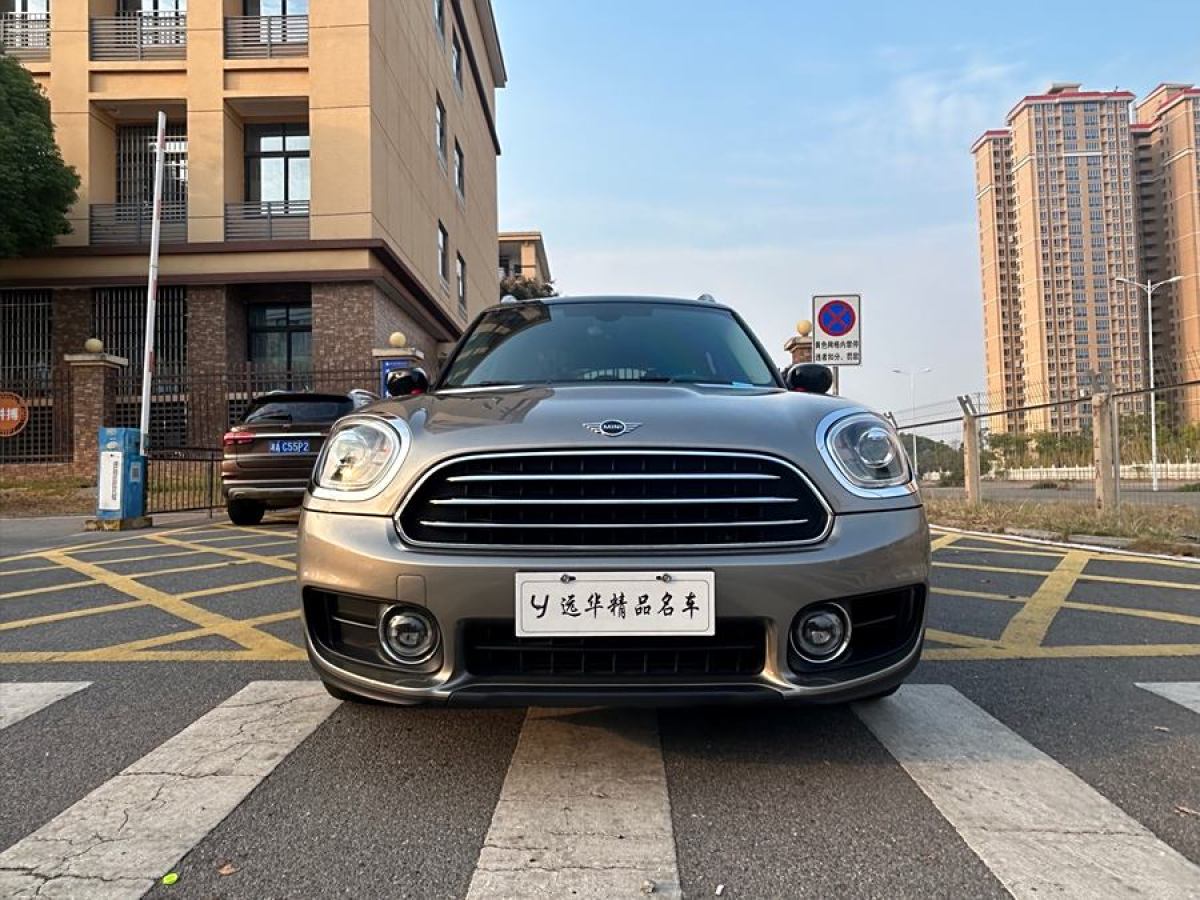 2020年6月MINI COUNTRYMAN  2020款 1.5T COOPER ALL4 鑒賞家