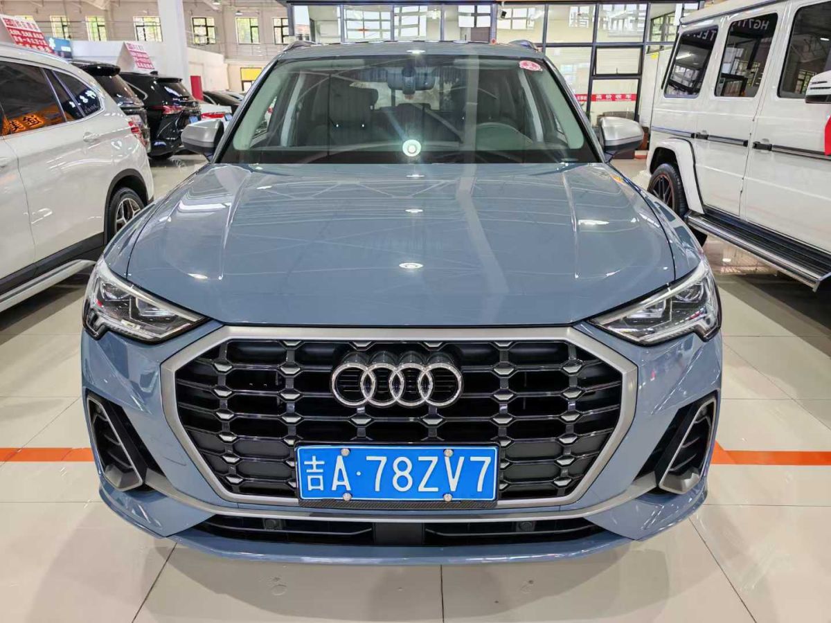 奧迪 奧迪Q3  2022款 35 TFSI 時(shí)尚動(dòng)感型圖片