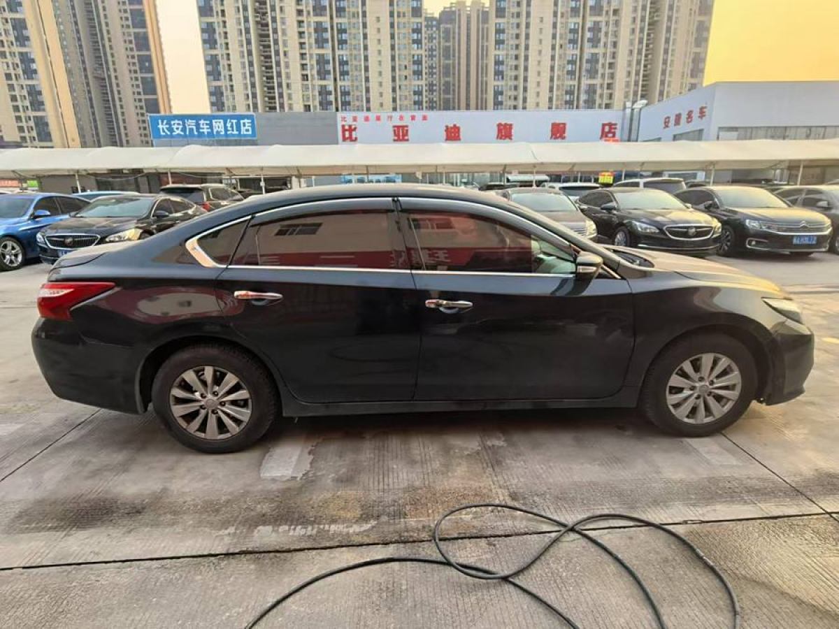 日產(chǎn) 天籟  2016款 2.0L XE 時尚版圖片