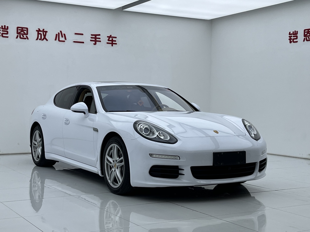 保時(shí)捷 Panamera  2014款 Panamera 4 3.0T圖片