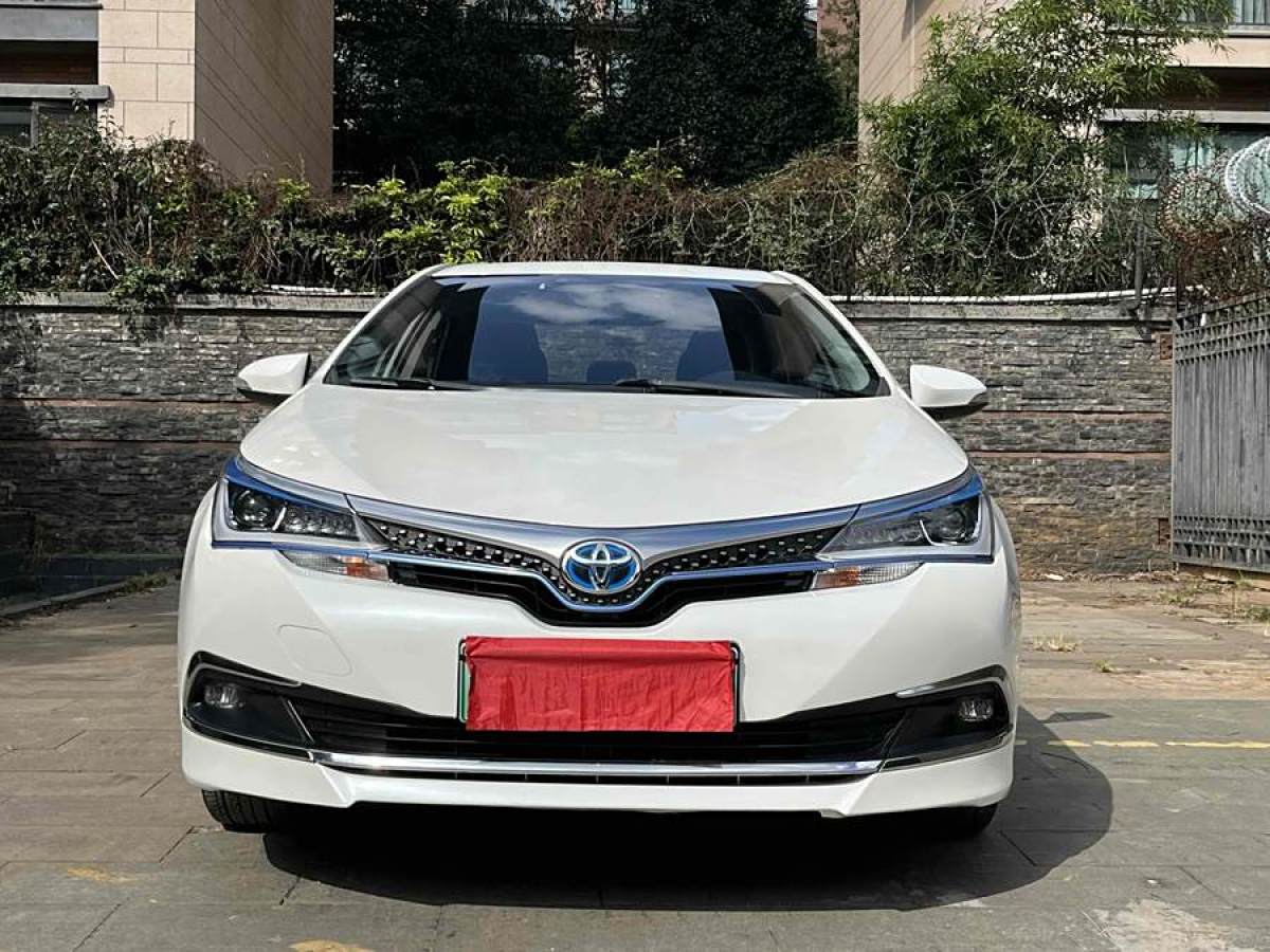 豐田 卡羅拉  2017款 改款雙擎 1.8L E-CVT領(lǐng)先版圖片