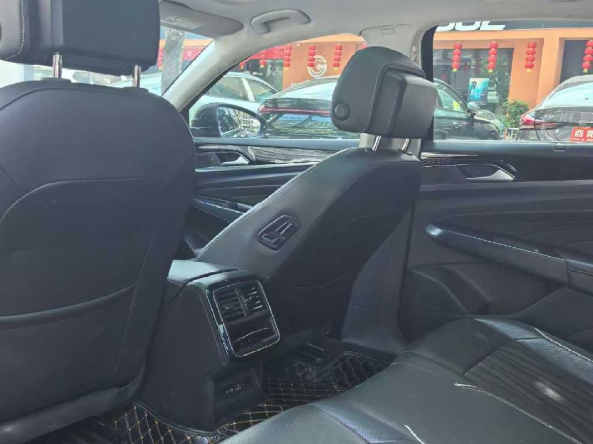 大眾 帕薩特  2022款 330TSI 豪華版圖片