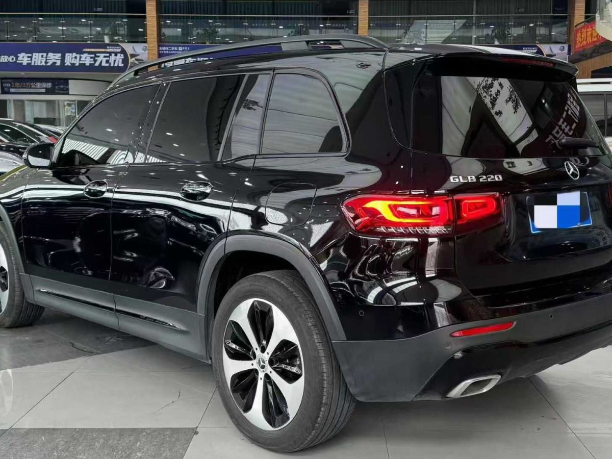 奔馳 奔馳GLC  2023款 GLC 300 L 4MATIC 動(dòng)感型 5座圖片