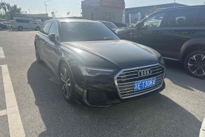 奥迪A6L 奥迪 45 TFSI 臻选动感型