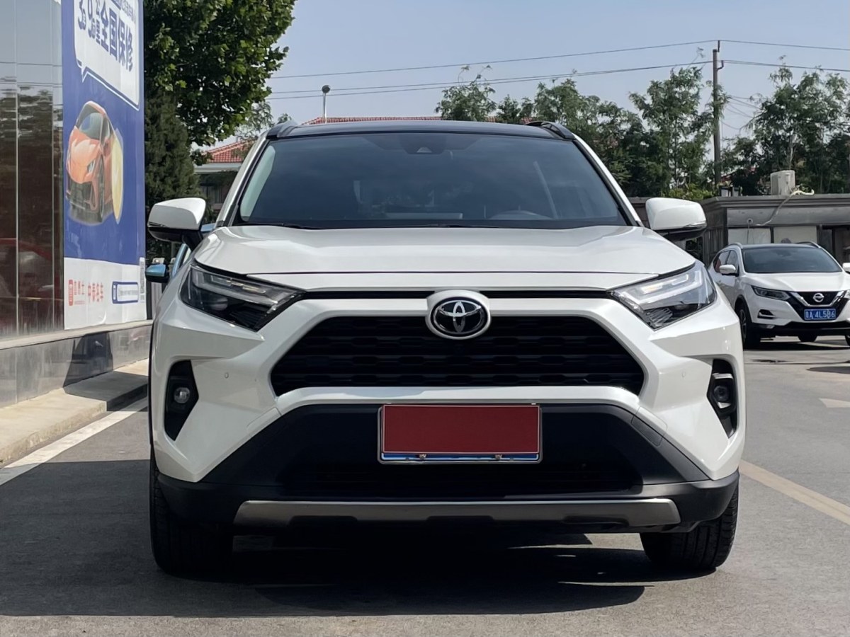 豐田 RAV4  2018款 榮放 2.0L CVT兩驅(qū)風(fēng)尚版圖片