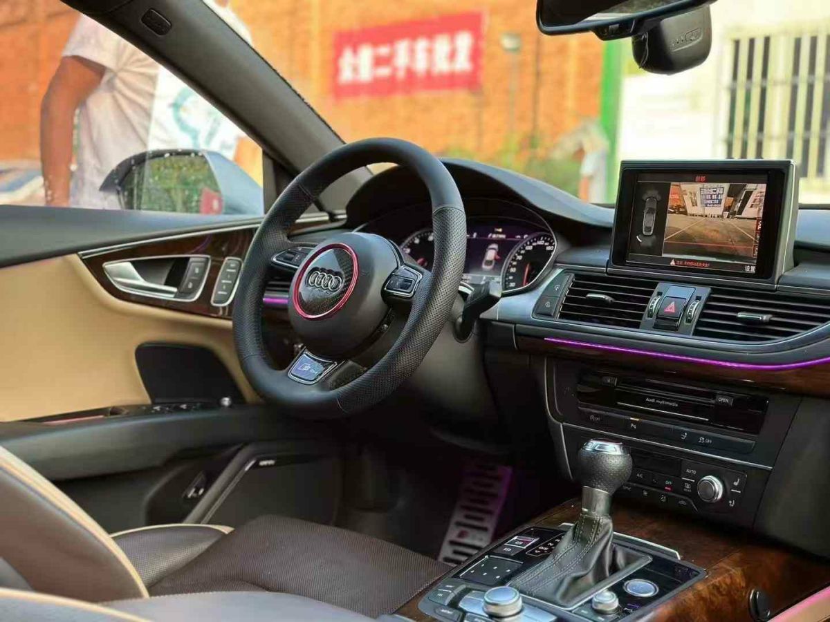 奧迪 奧迪Q7  2015款 Q7 35TDI quattro 卓越版圖片