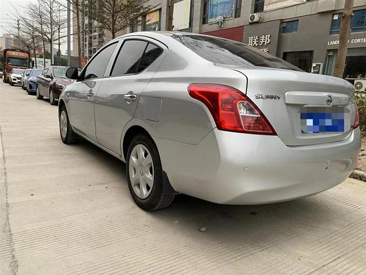 日產(chǎn) 陽光  2011款 1.5XE CVT舒適版圖片