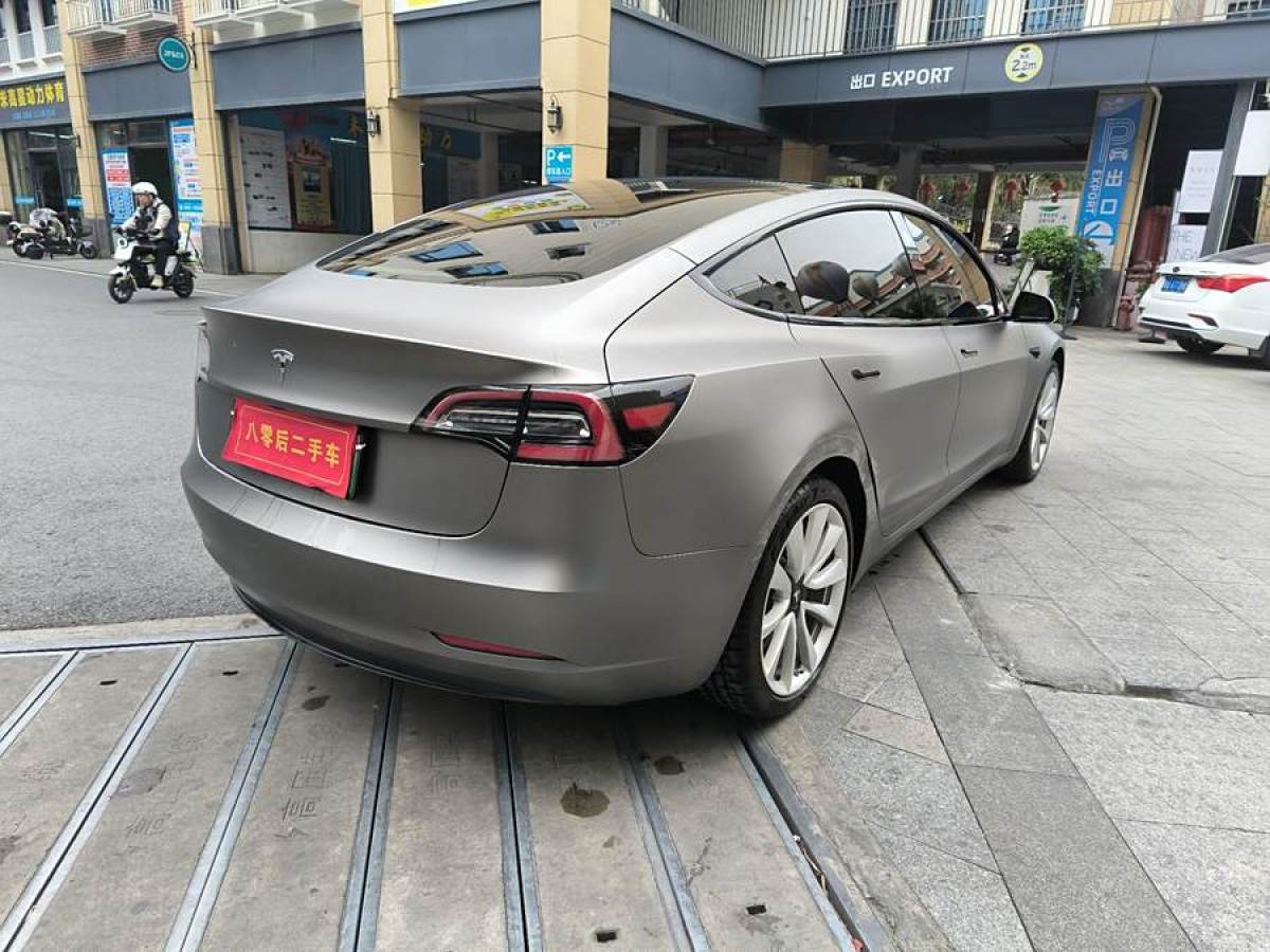 特斯拉 Model 3  2019款 標(biāo)準(zhǔn)續(xù)航后驅(qū)升級(jí)版圖片