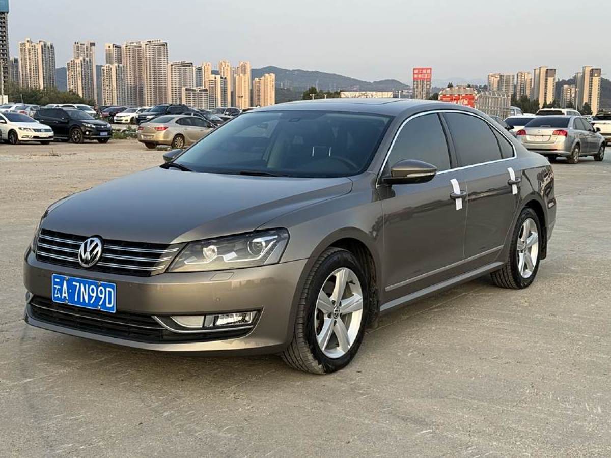 2013年4月大眾 帕薩特  2013款 1.8TSI DSG御尊版