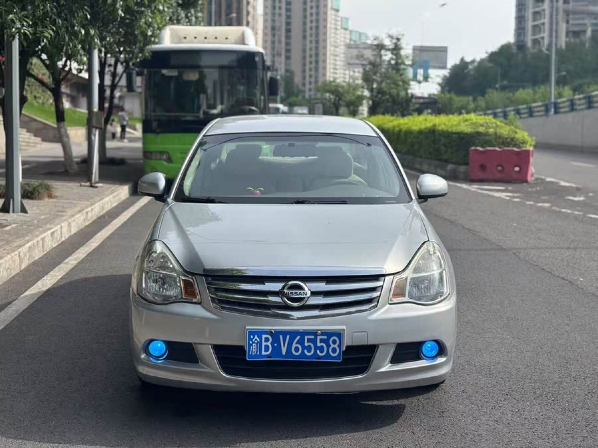 日產(chǎn) 軒逸  2012款 經(jīng)典 1.6XE 自動舒適版圖片