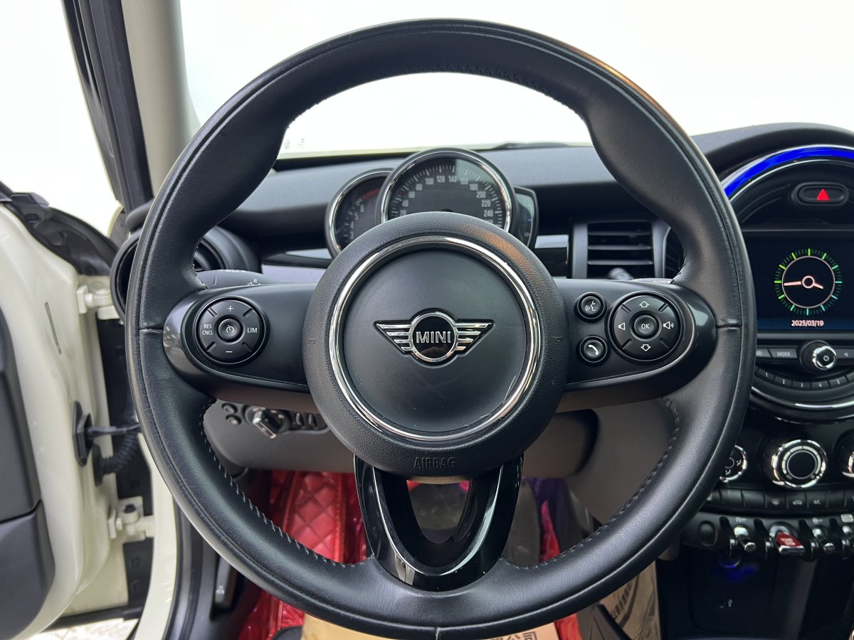 MINI MINI  2018款 1.5T COOPER 經典派 五門版圖片