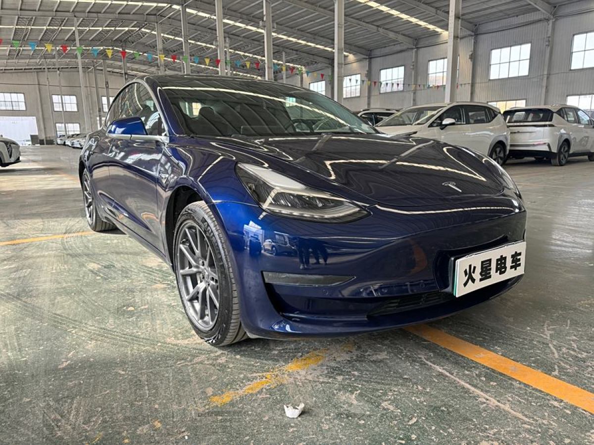 特斯拉 Model 3  2019款 長(zhǎng)續(xù)航后驅(qū)版圖片