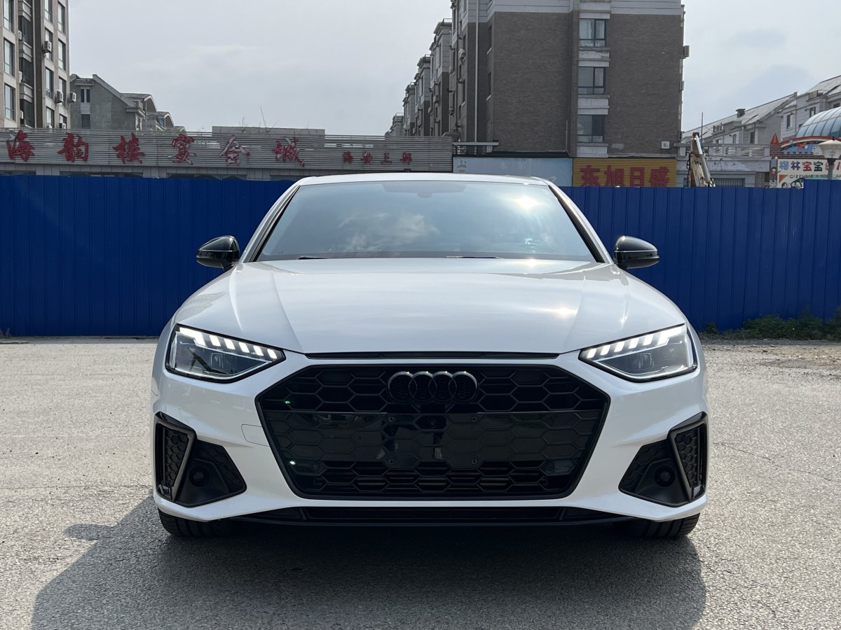 奧迪 奧迪A4L  2022款 40 TFSI 豪華動感型圖片