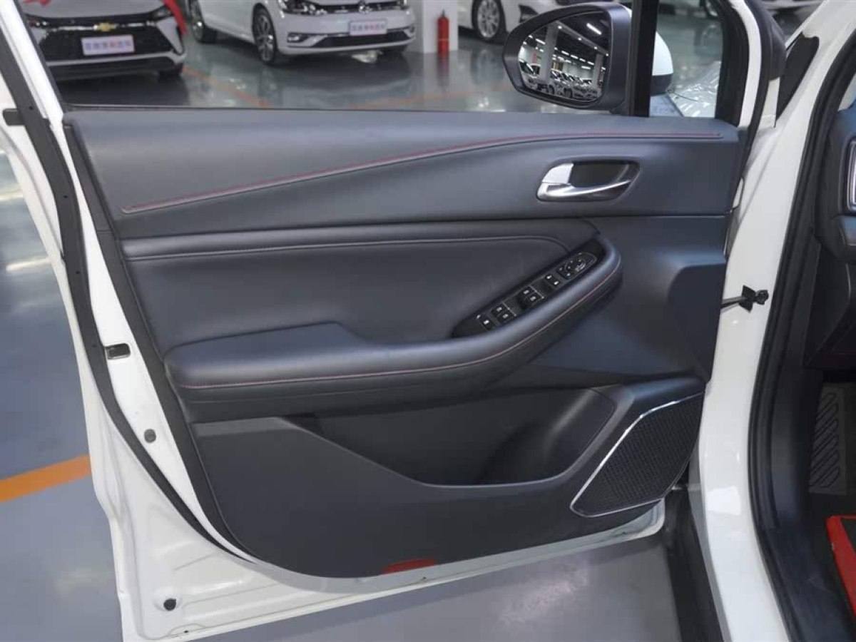 廣汽傳祺 GS4  2020款 270T 自動精英科技版圖片